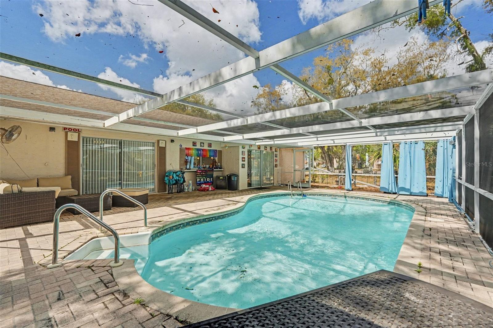 Image 17 of 19 For 12511 Stone House Loop