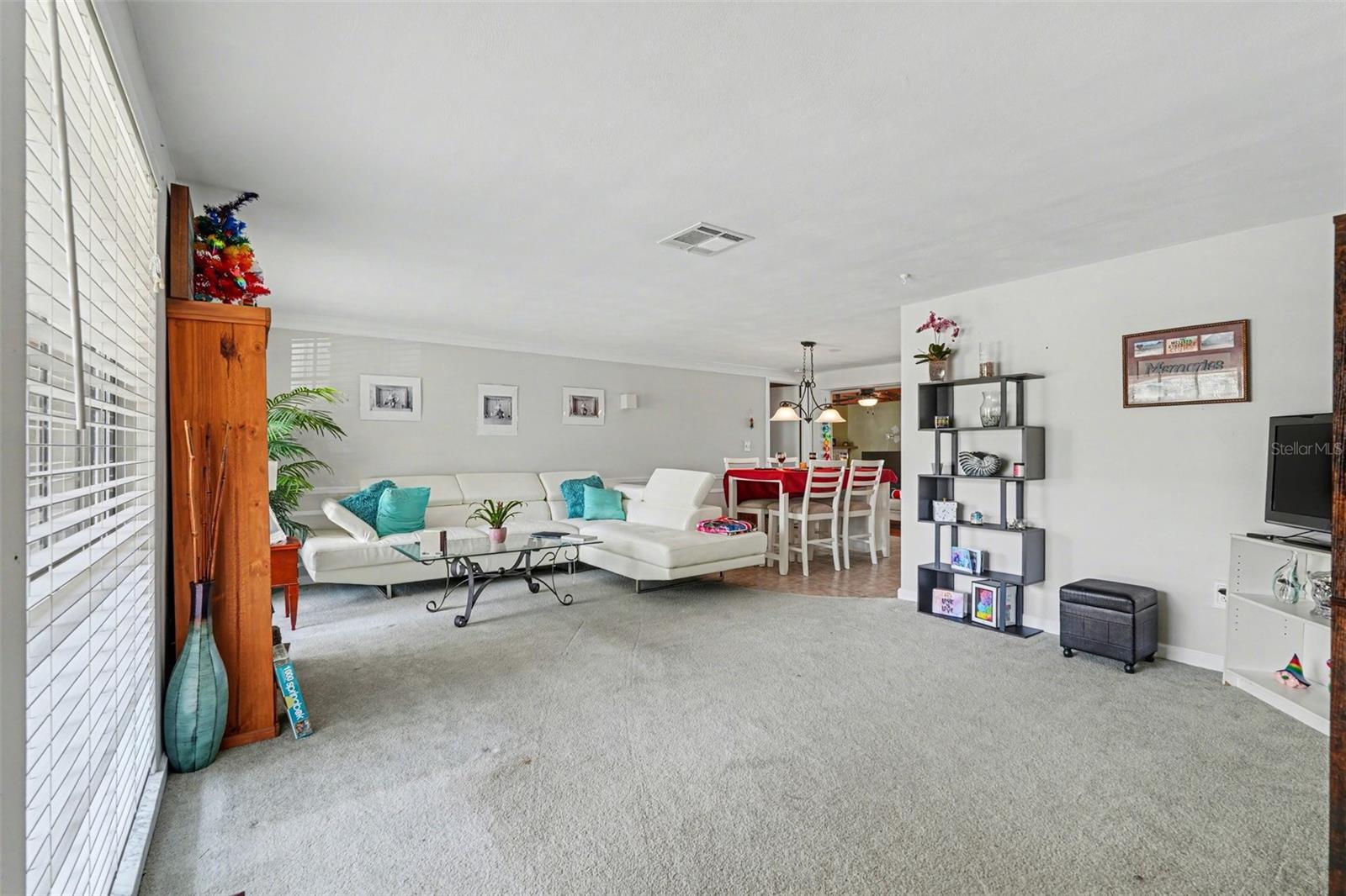 Image 3 of 19 For 12511 Stone House Loop