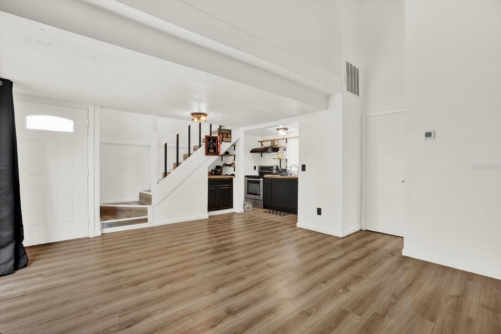 Image 5 of 24 For 8606 Semmes Street A