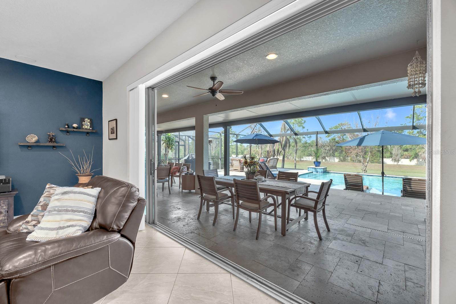 Image 23 of 59 For 10407 Tree Skylark Place