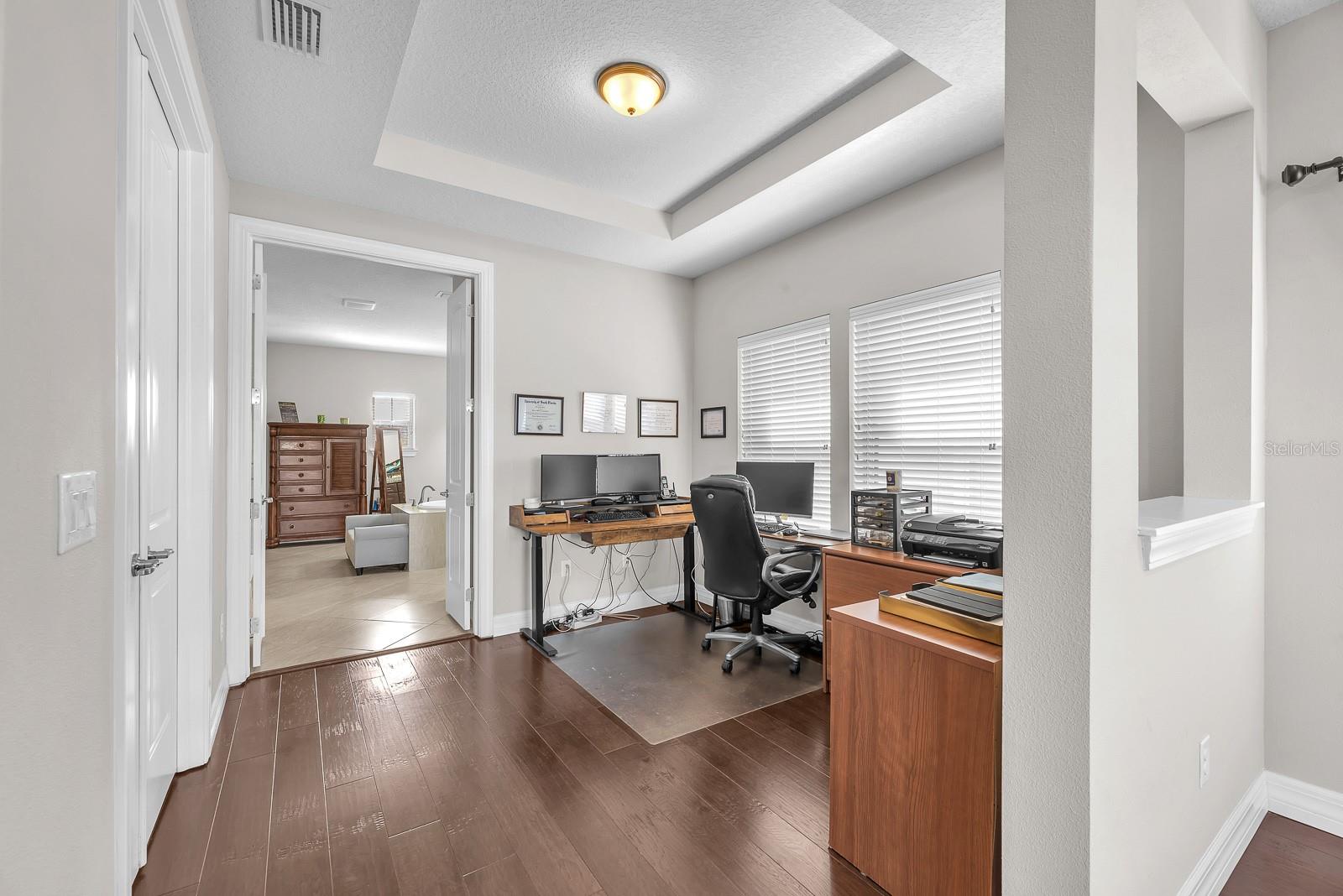 Image 33 of 59 For 10407 Tree Skylark Place