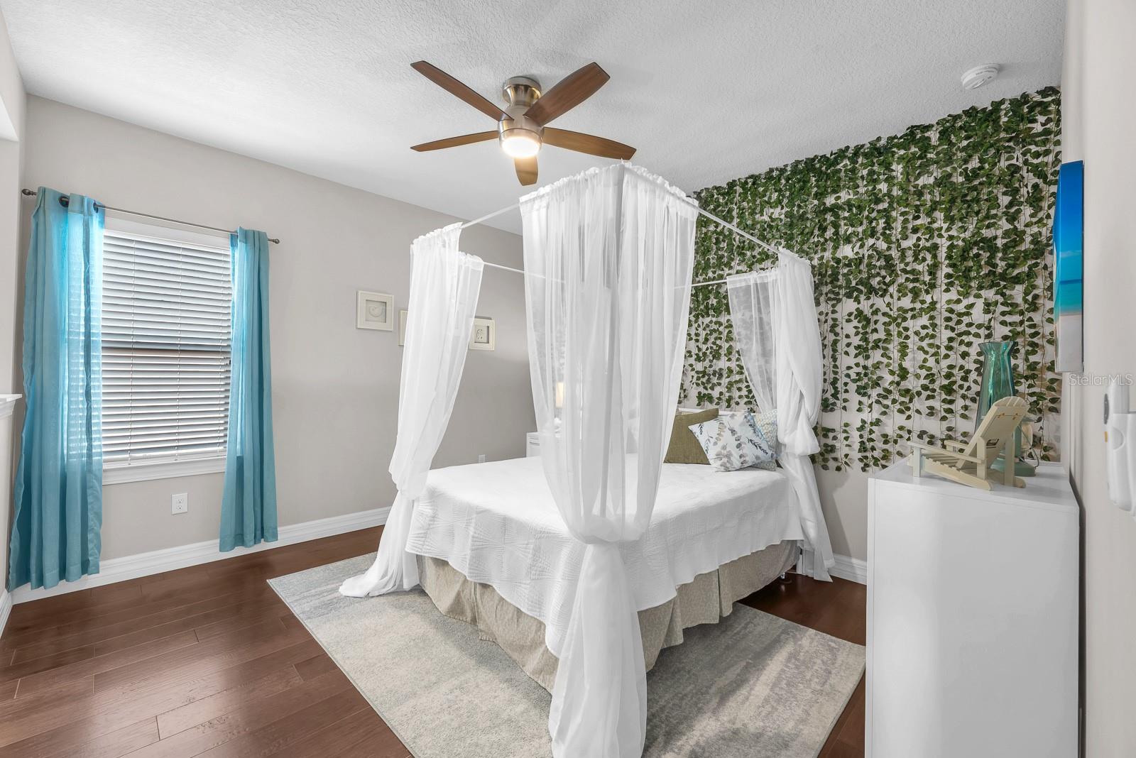 Image 41 of 59 For 10407 Tree Skylark Place