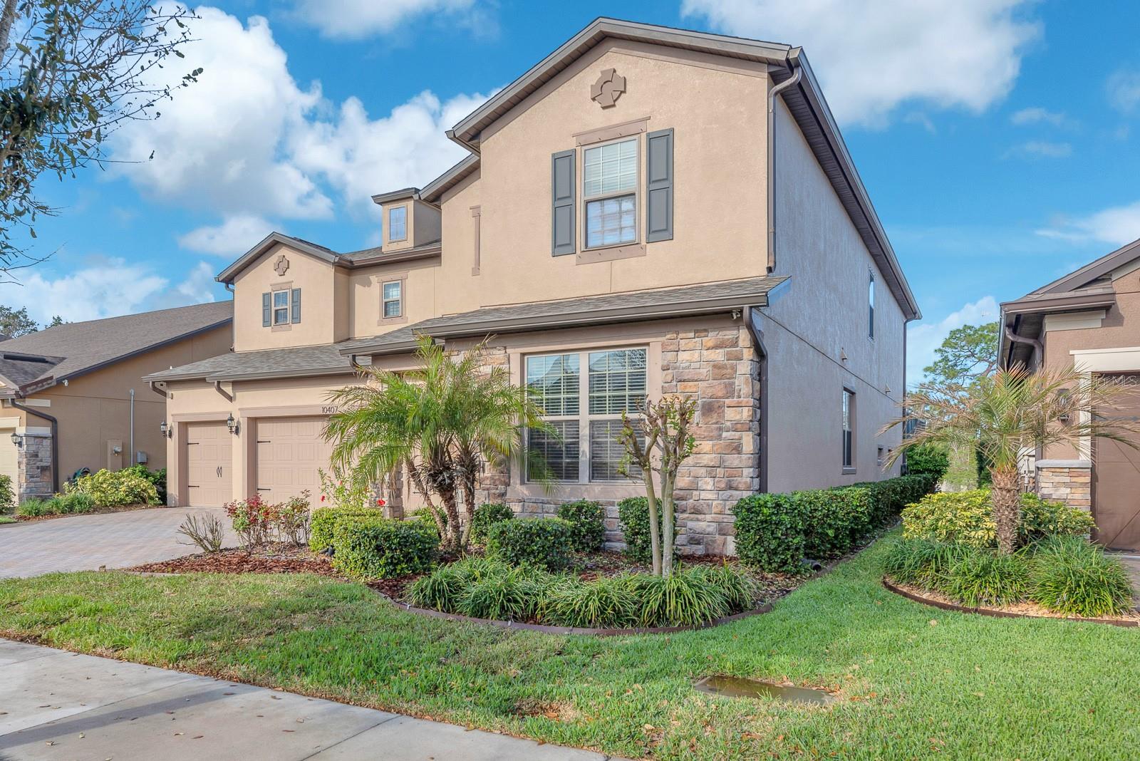 Image 7 of 59 For 10407 Tree Skylark Place