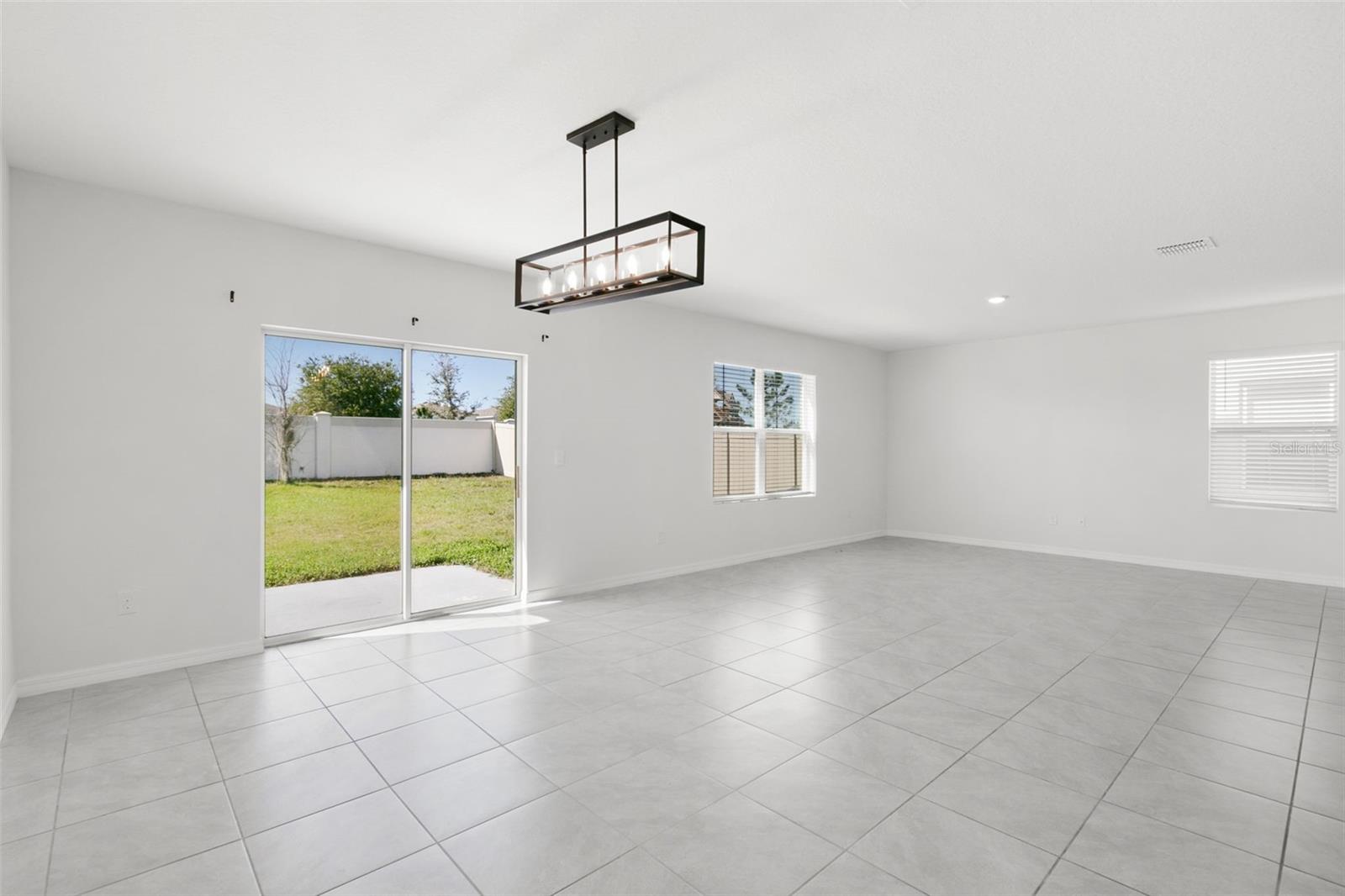 Image 15 of 32 For 5495 Warrington Town Path