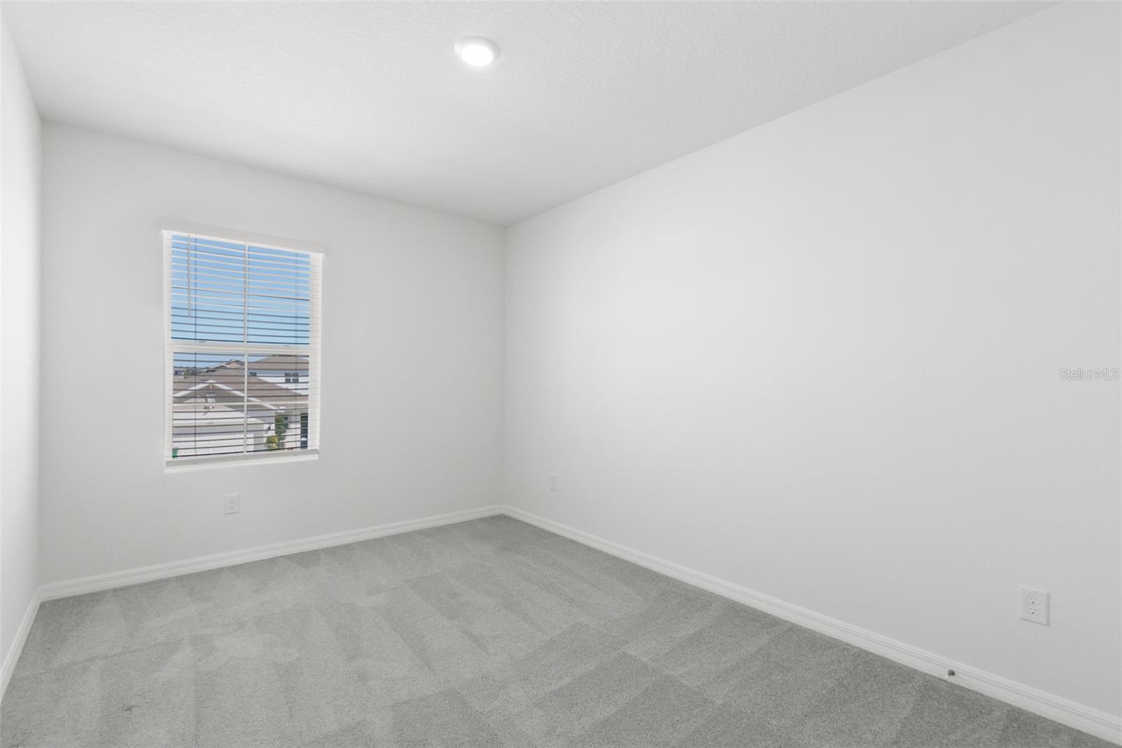 Image 5 of 32 For 5495 Warrington Town Path