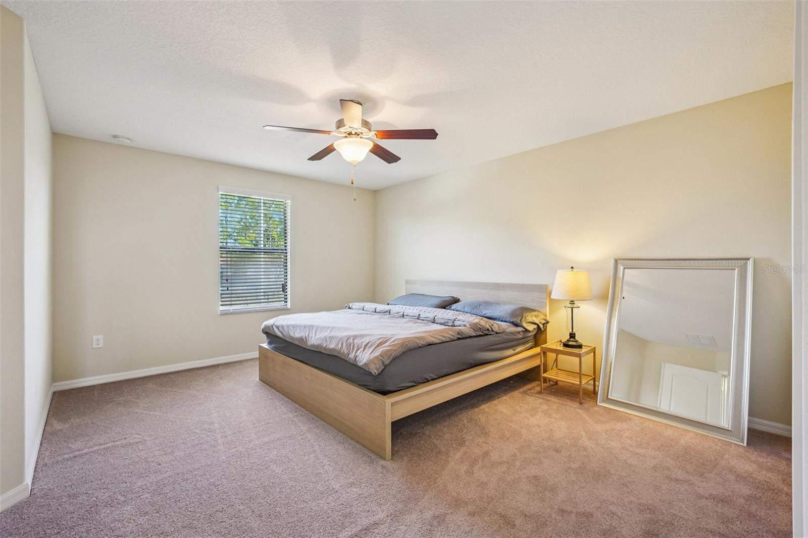 Image 19 of 42 For 10914 Whitecap Drive