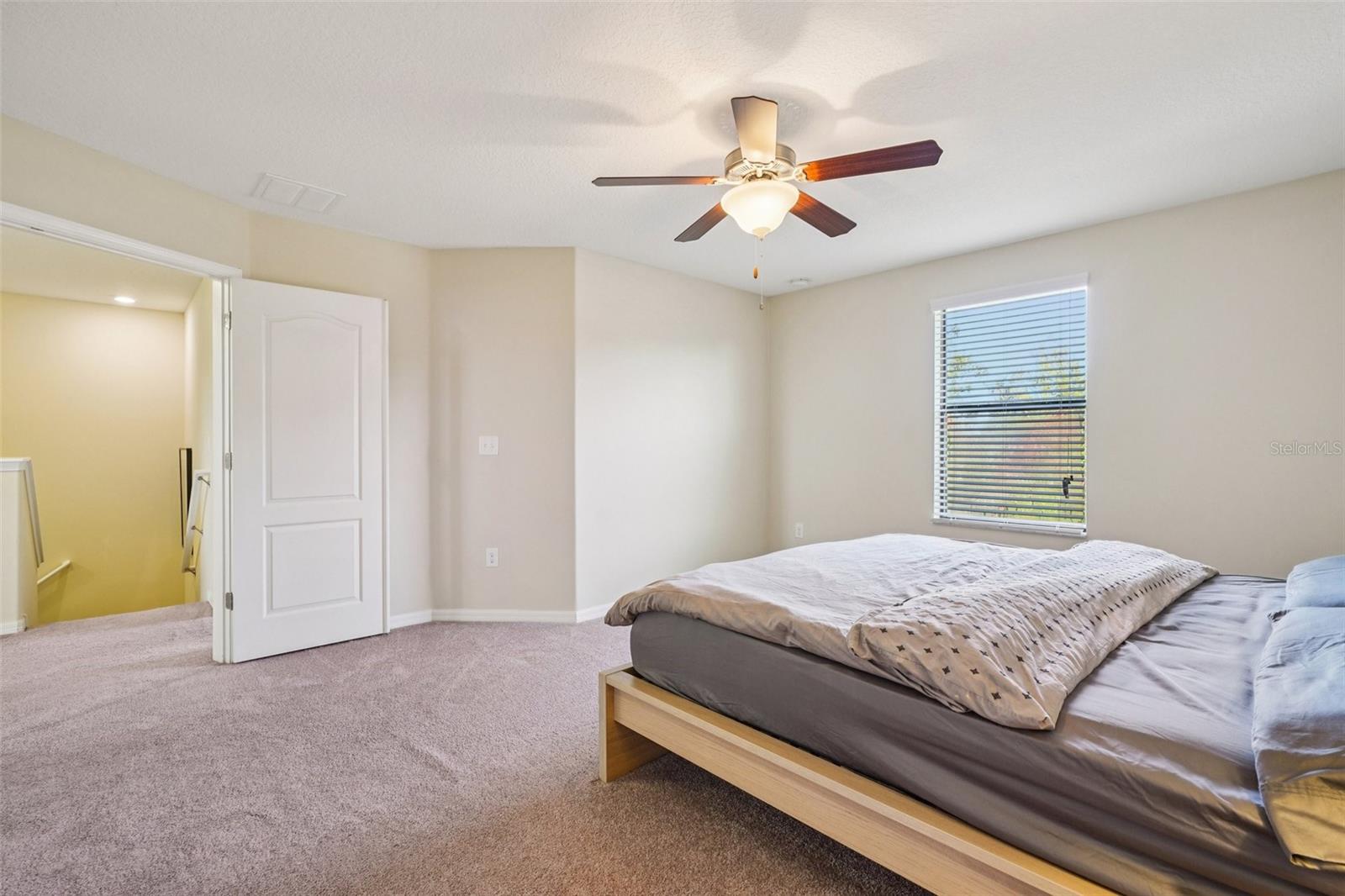 Image 20 of 42 For 10914 Whitecap Drive