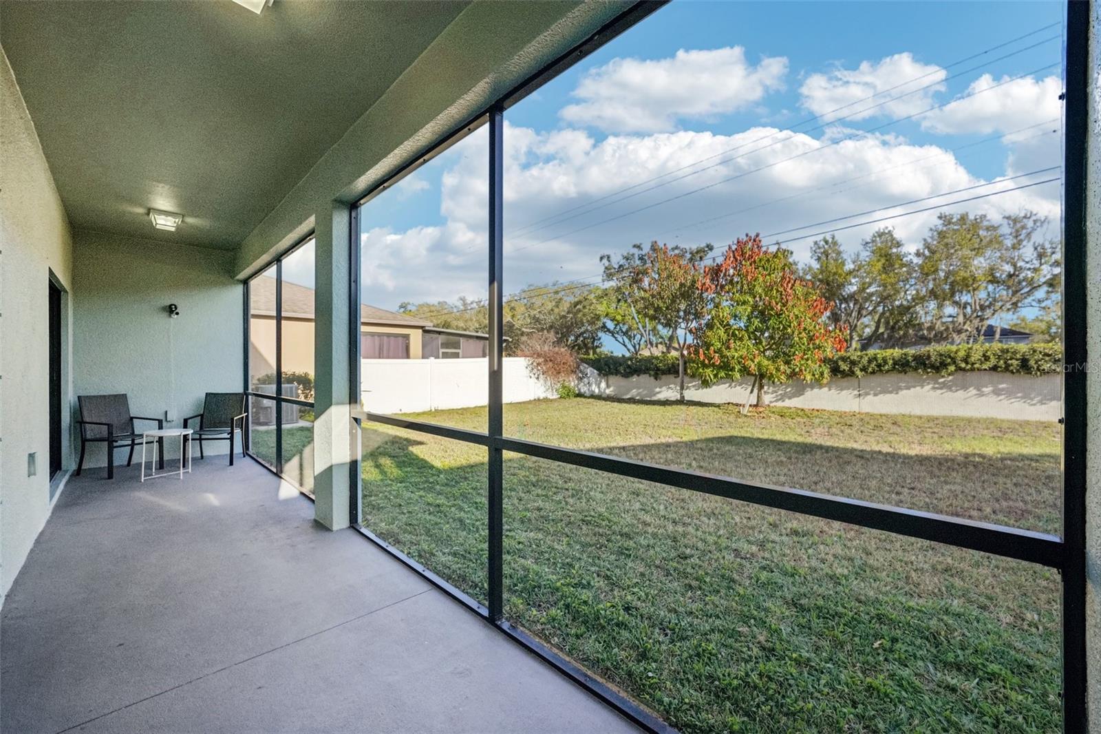 Image 27 of 42 For 10914 Whitecap Drive