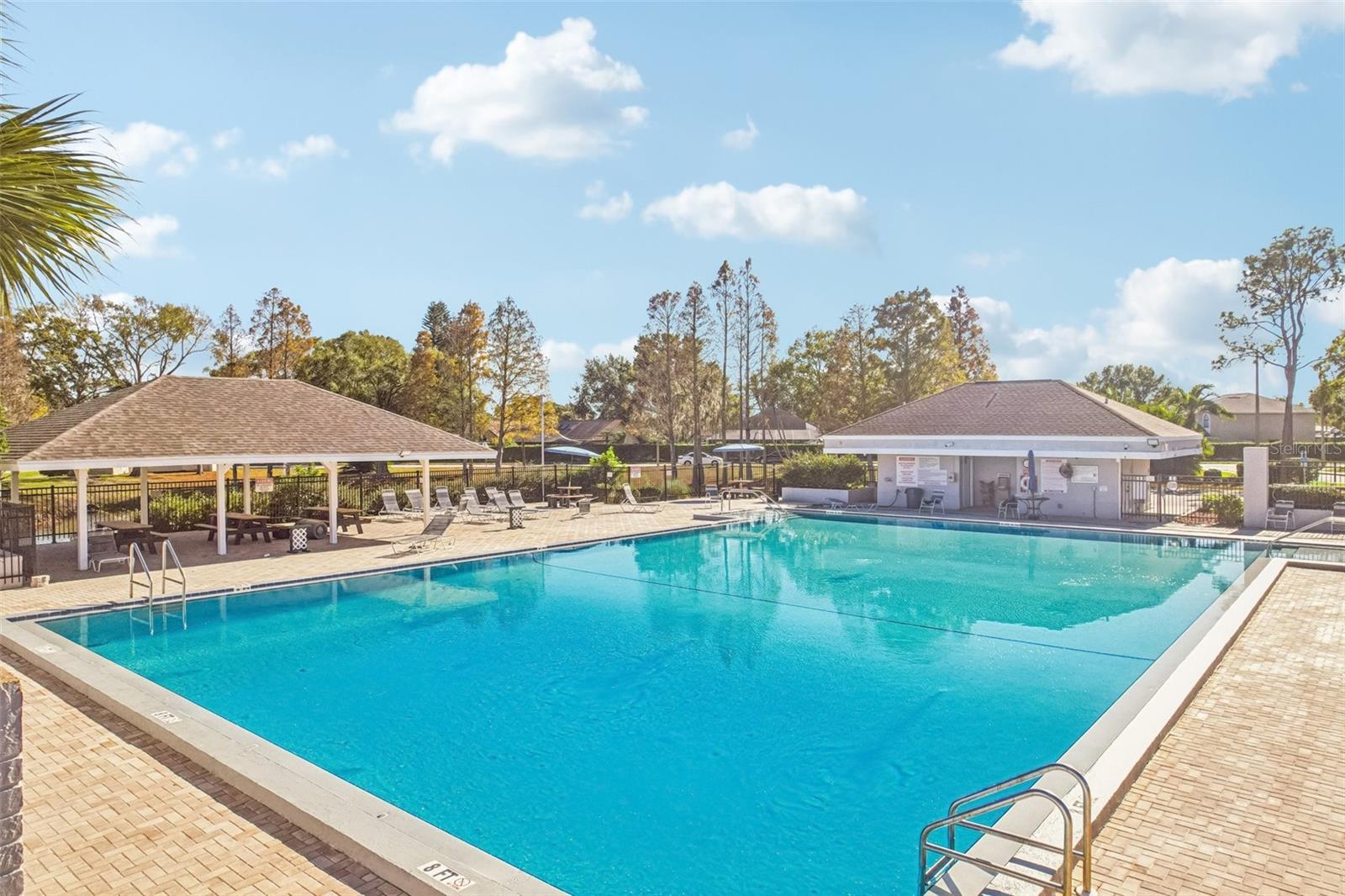 Image 35 of 42 For 10914 Whitecap Drive