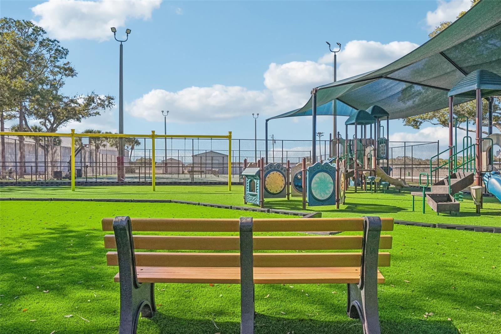 Image 39 of 42 For 10914 Whitecap Drive