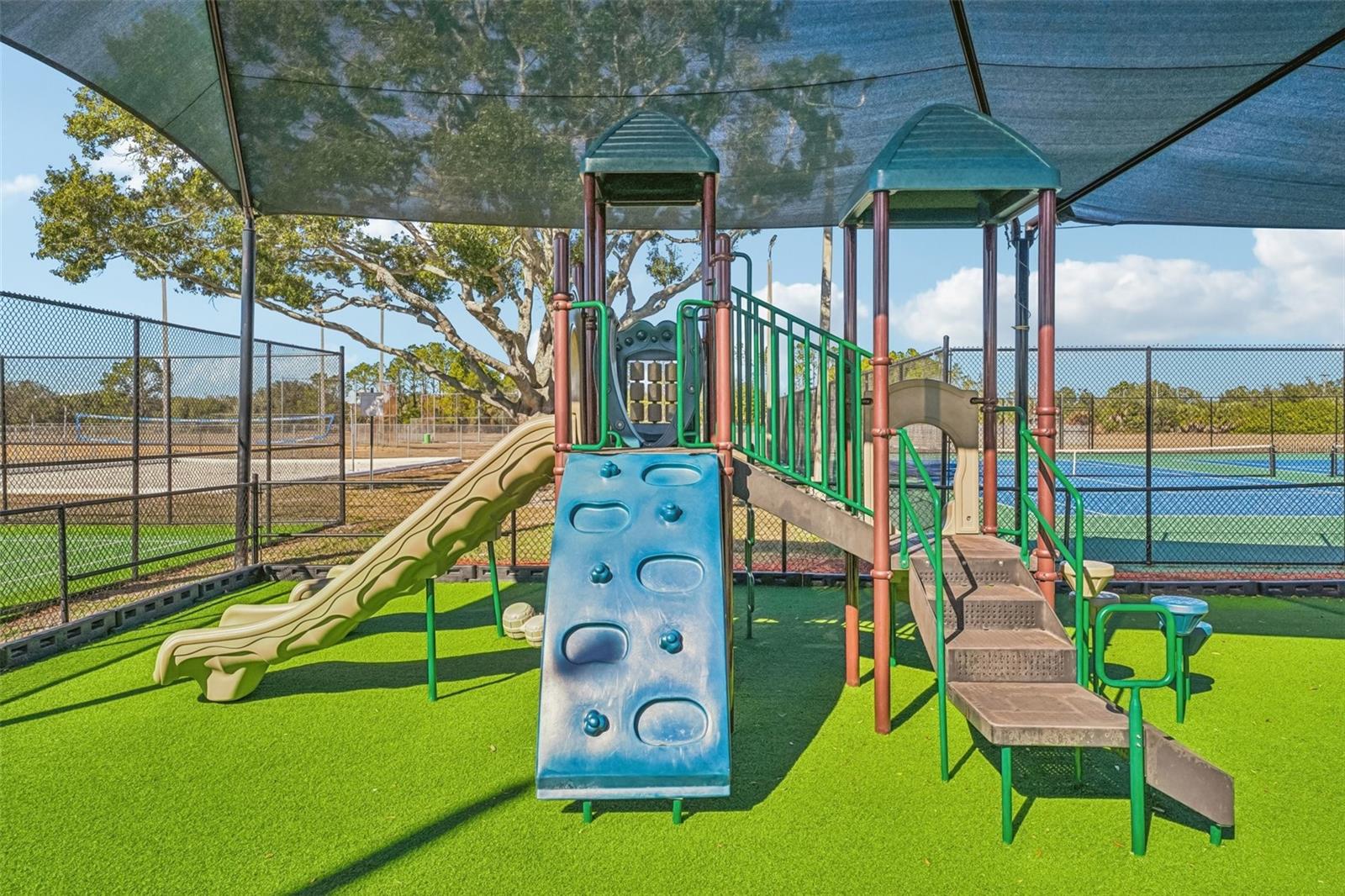 Image 40 of 42 For 10914 Whitecap Drive