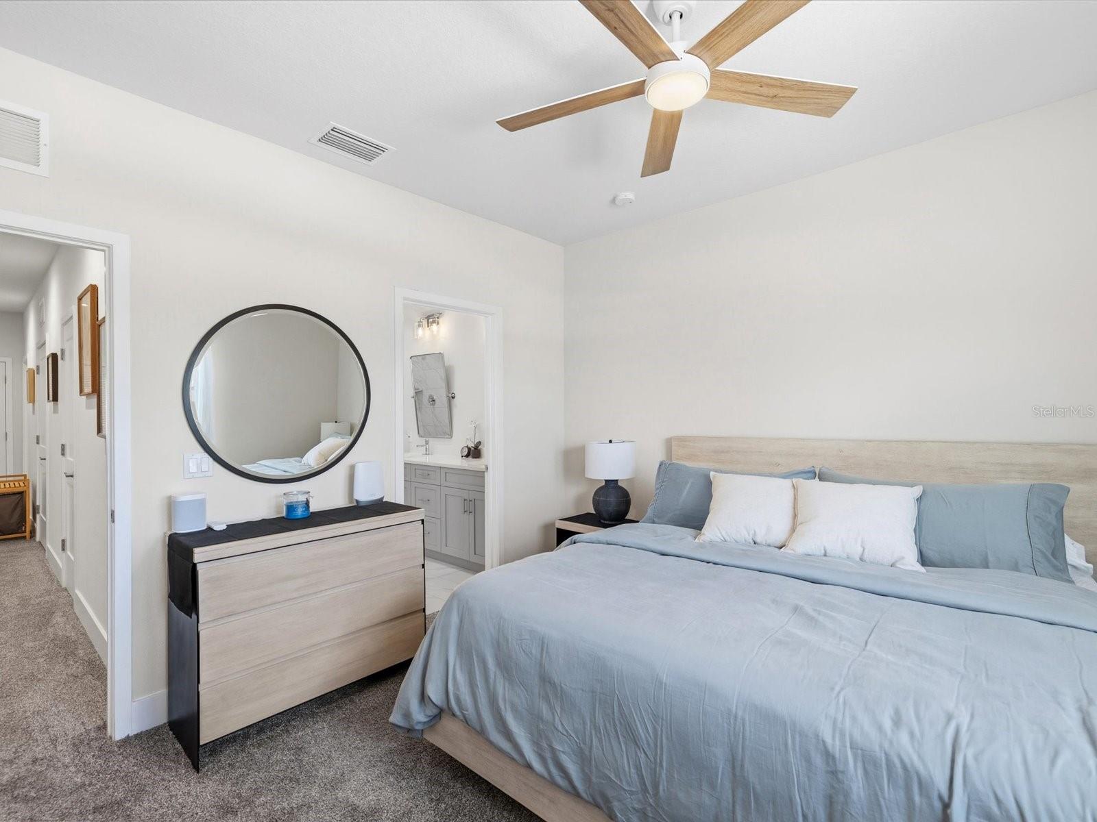 Image 24 of 82 For 418 Finn Way