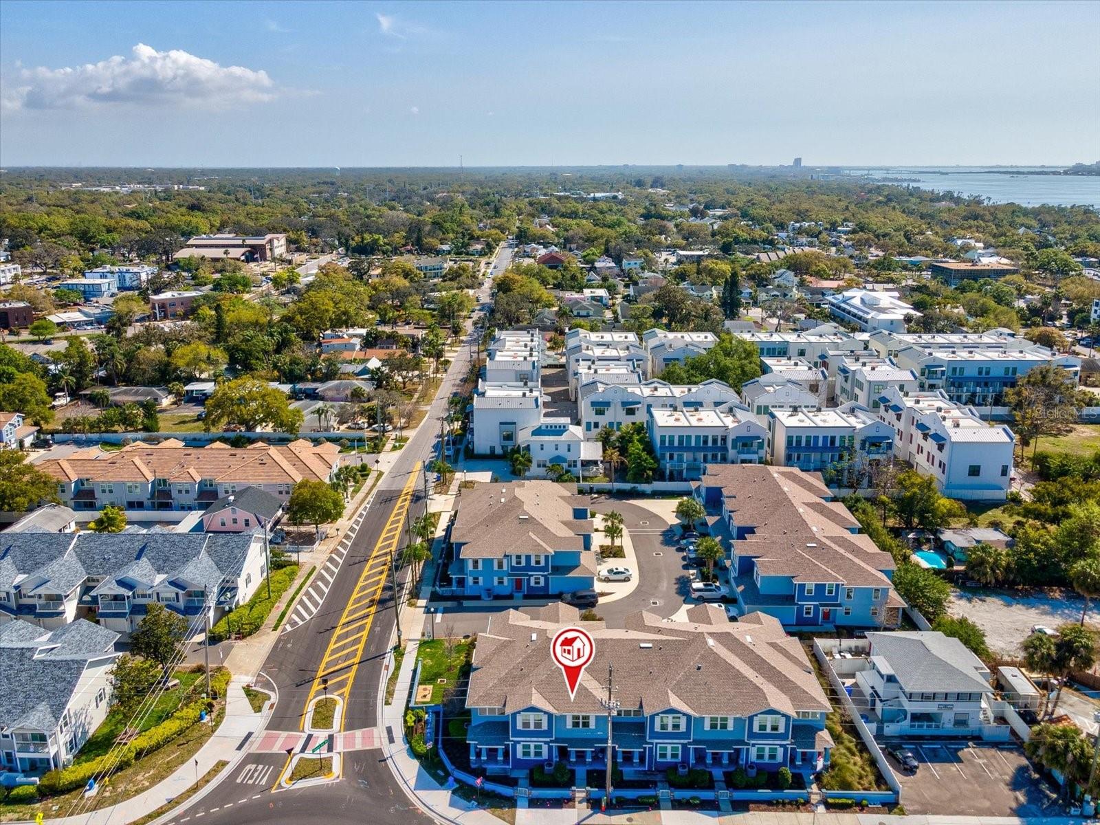 Image 46 of 82 For 418 Finn Way