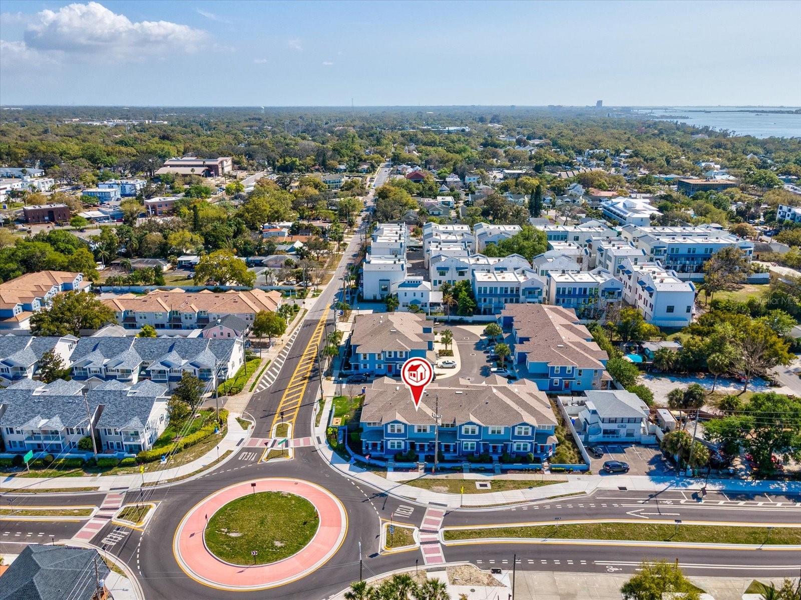 Image 52 of 82 For 418 Finn Way