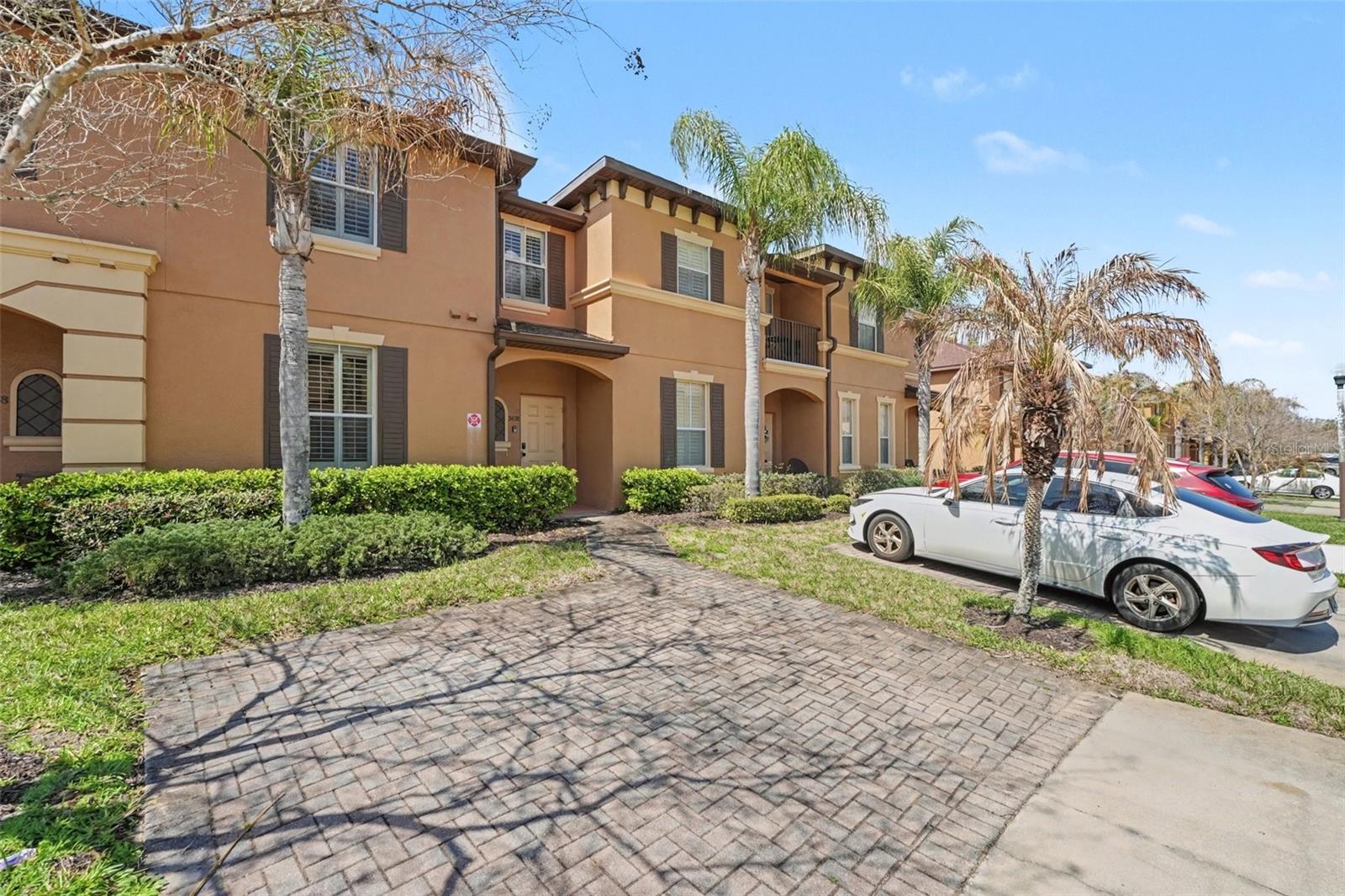 Image 2 of 30 For 3428 Calabria Avenue 457