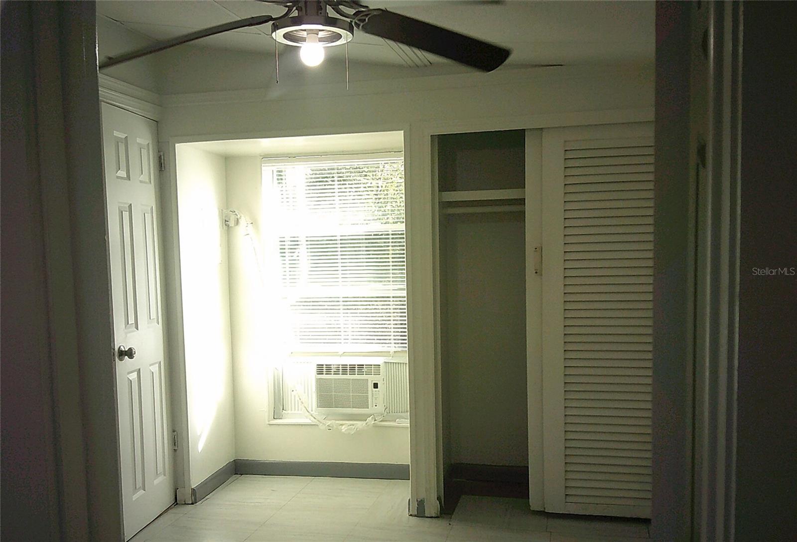 Image 13 of 20 For 1060 65th Street S