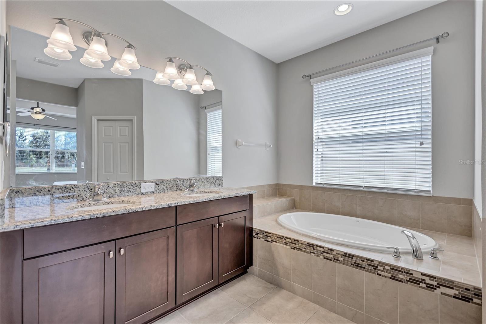 Image 32 of 49 For 11431 Coventry Grove Circle