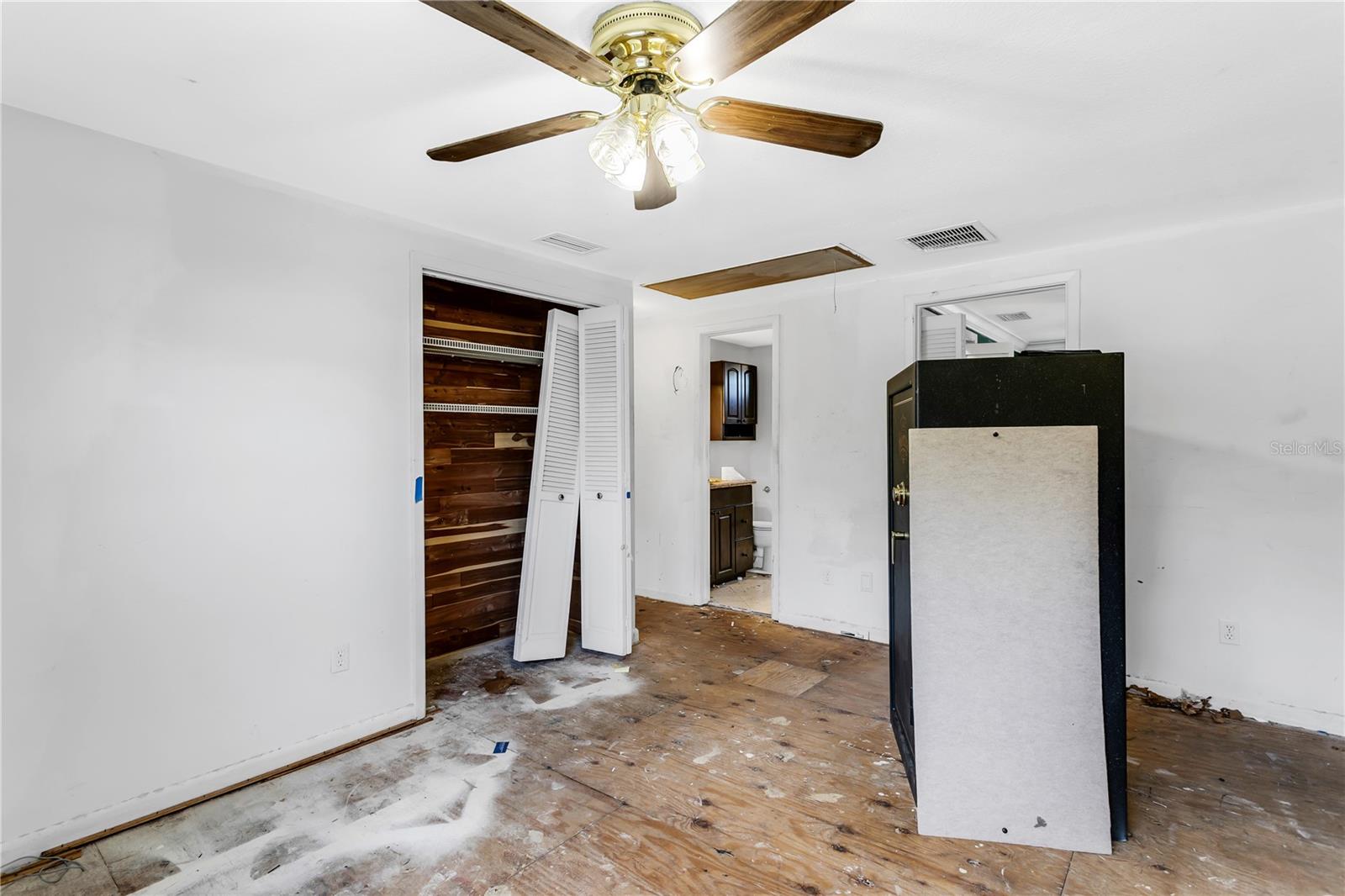 Image 24 of 49 For 6734 Twelve Oaks Boulevard