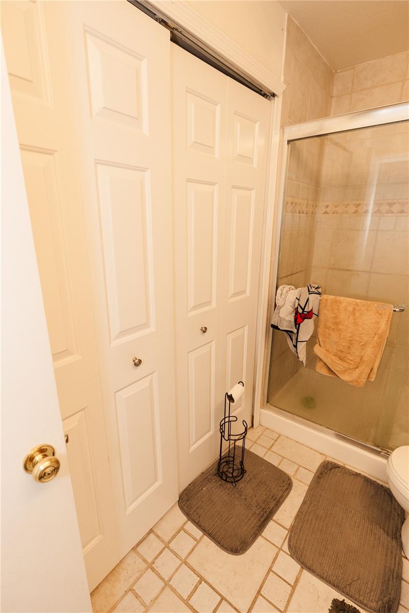 Image 15 of 22 For 10819 Brickside Court