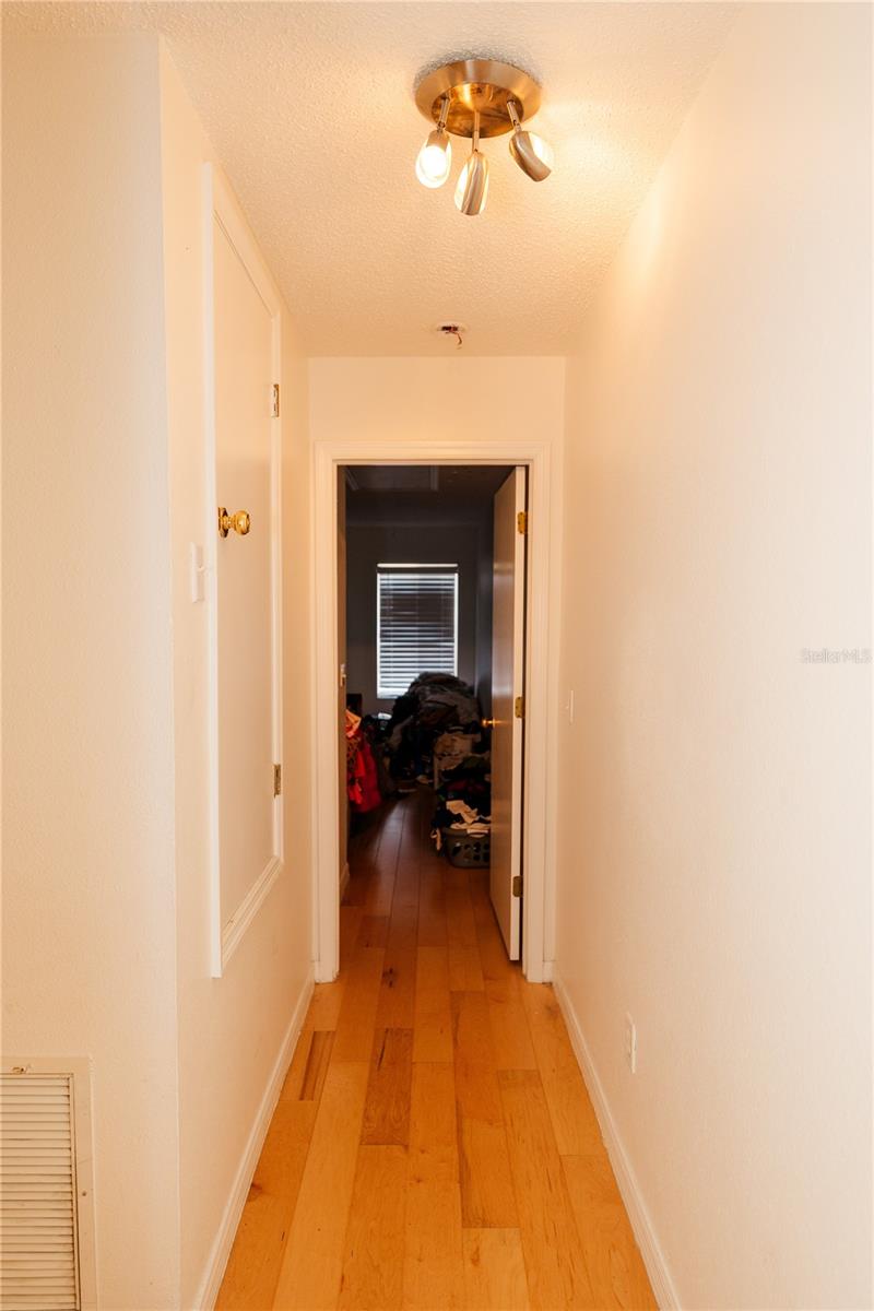 Image 16 of 22 For 10819 Brickside Court