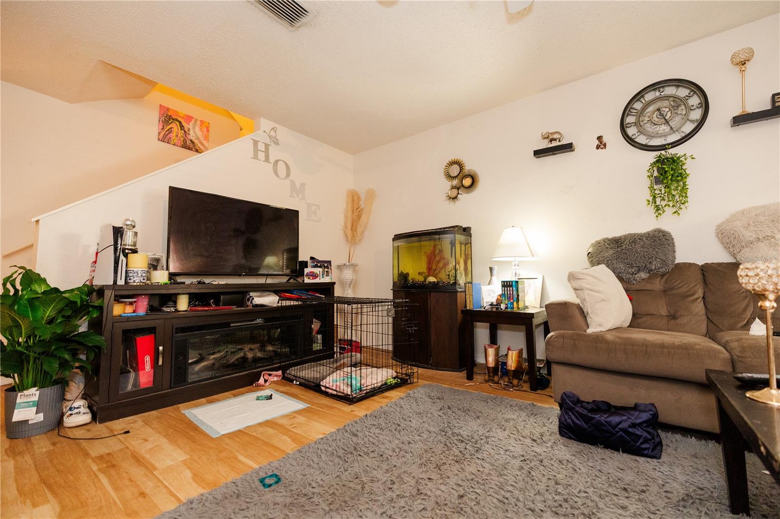 Image 5 of 22 For 10819 Brickside Court