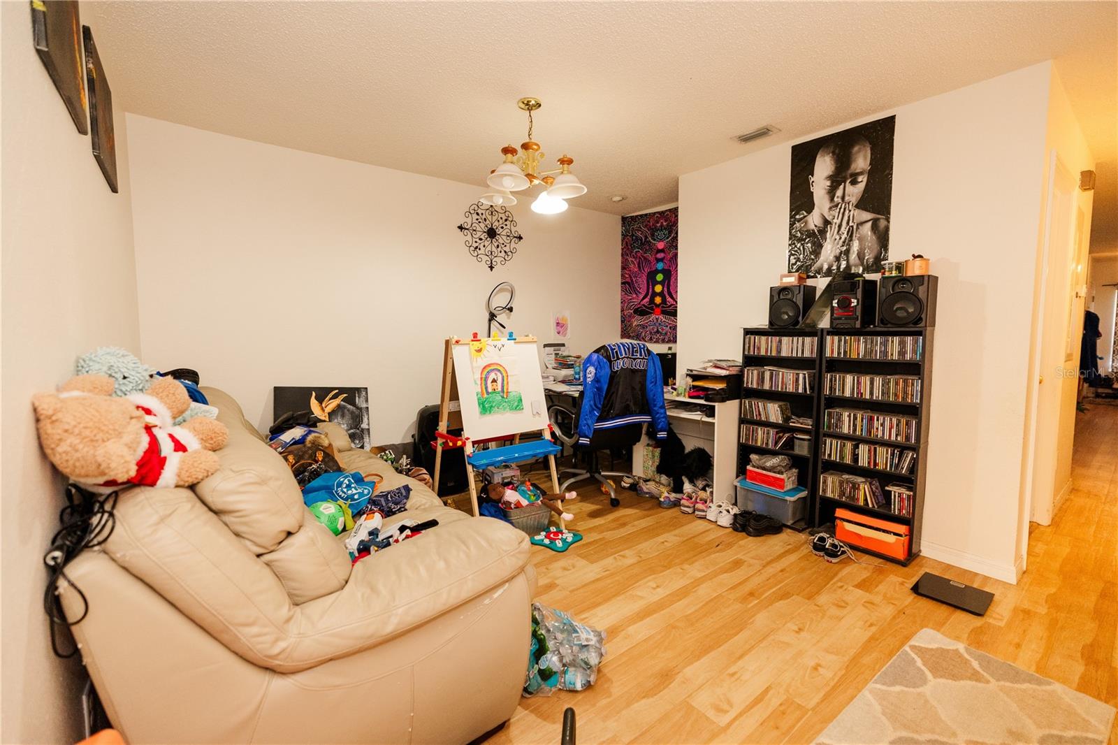 Image 8 of 22 For 10819 Brickside Court