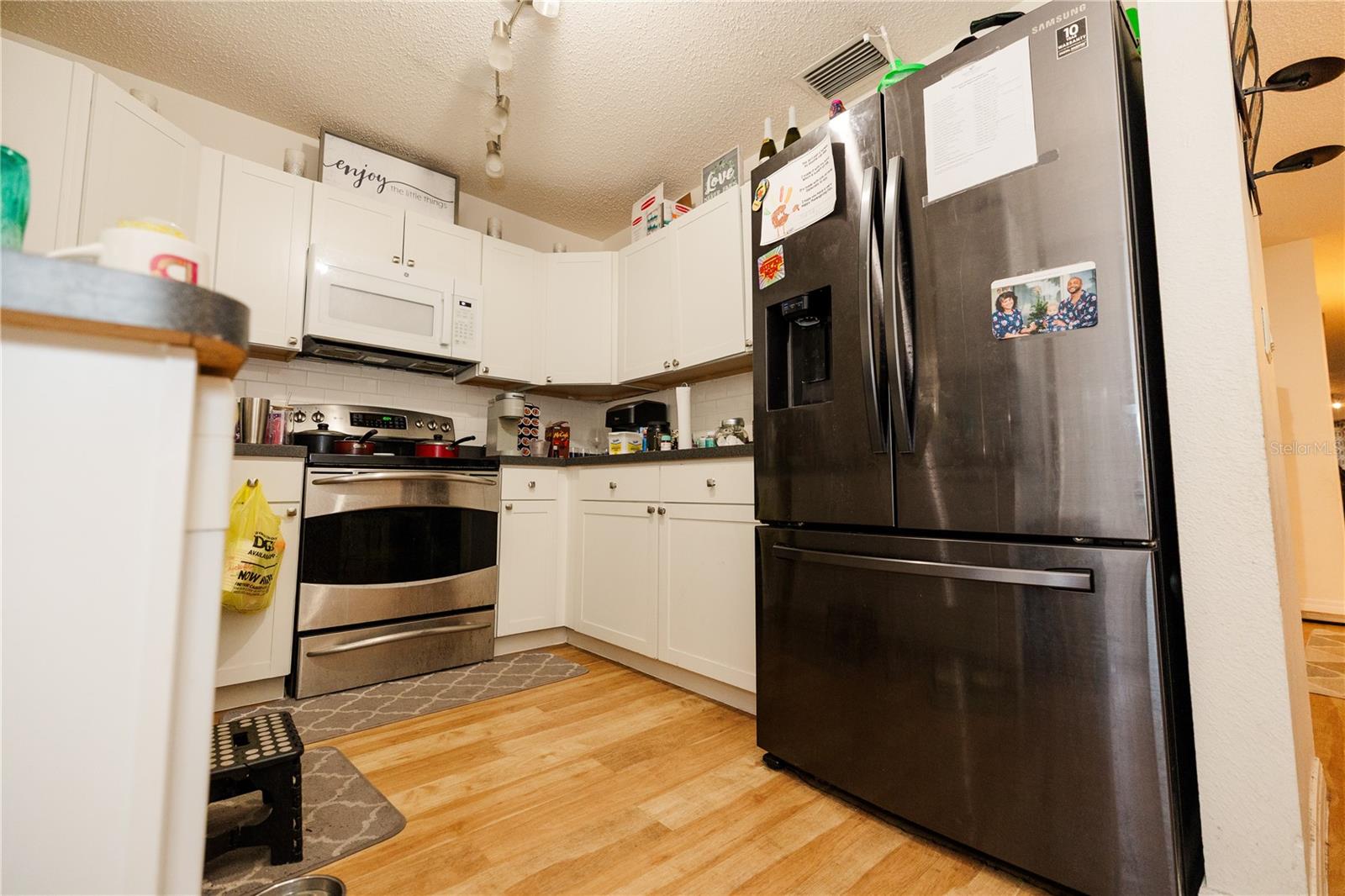 Image 9 of 22 For 10819 Brickside Court