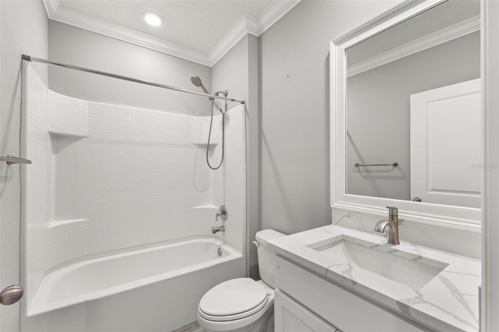 Image 21 of 25 For 31130 Penny Surf Loop