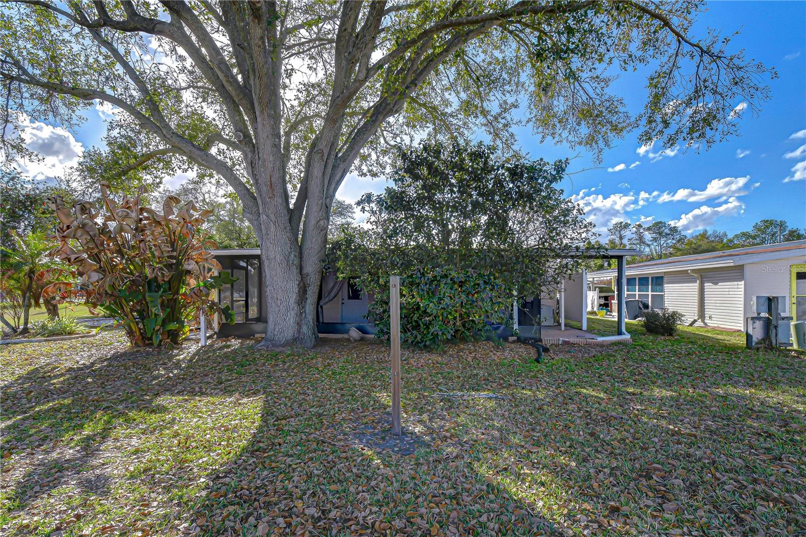 Image 18 of 66 For 5438 Antigua Drive