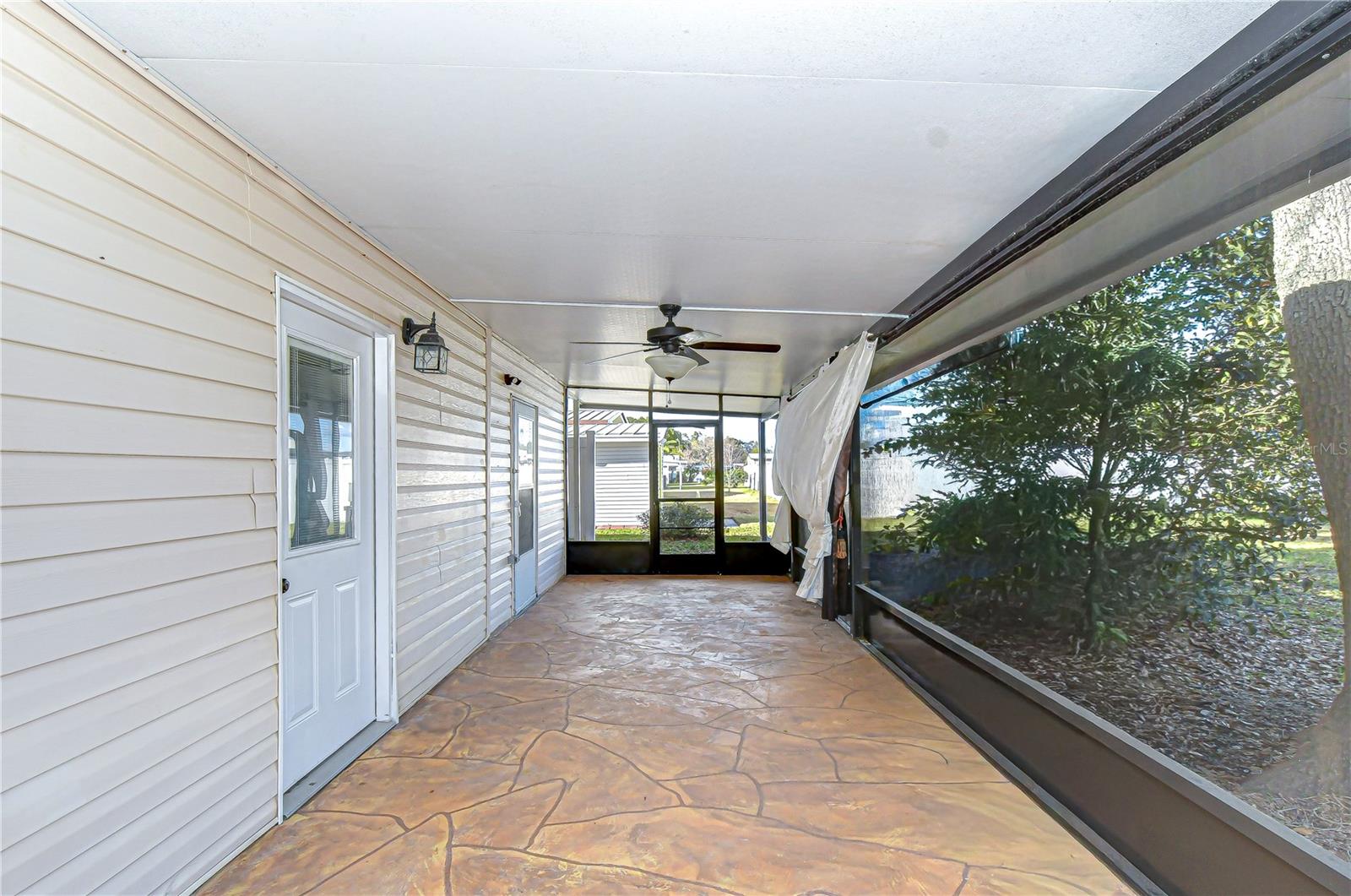 Image 25 of 66 For 5438 Antigua Drive