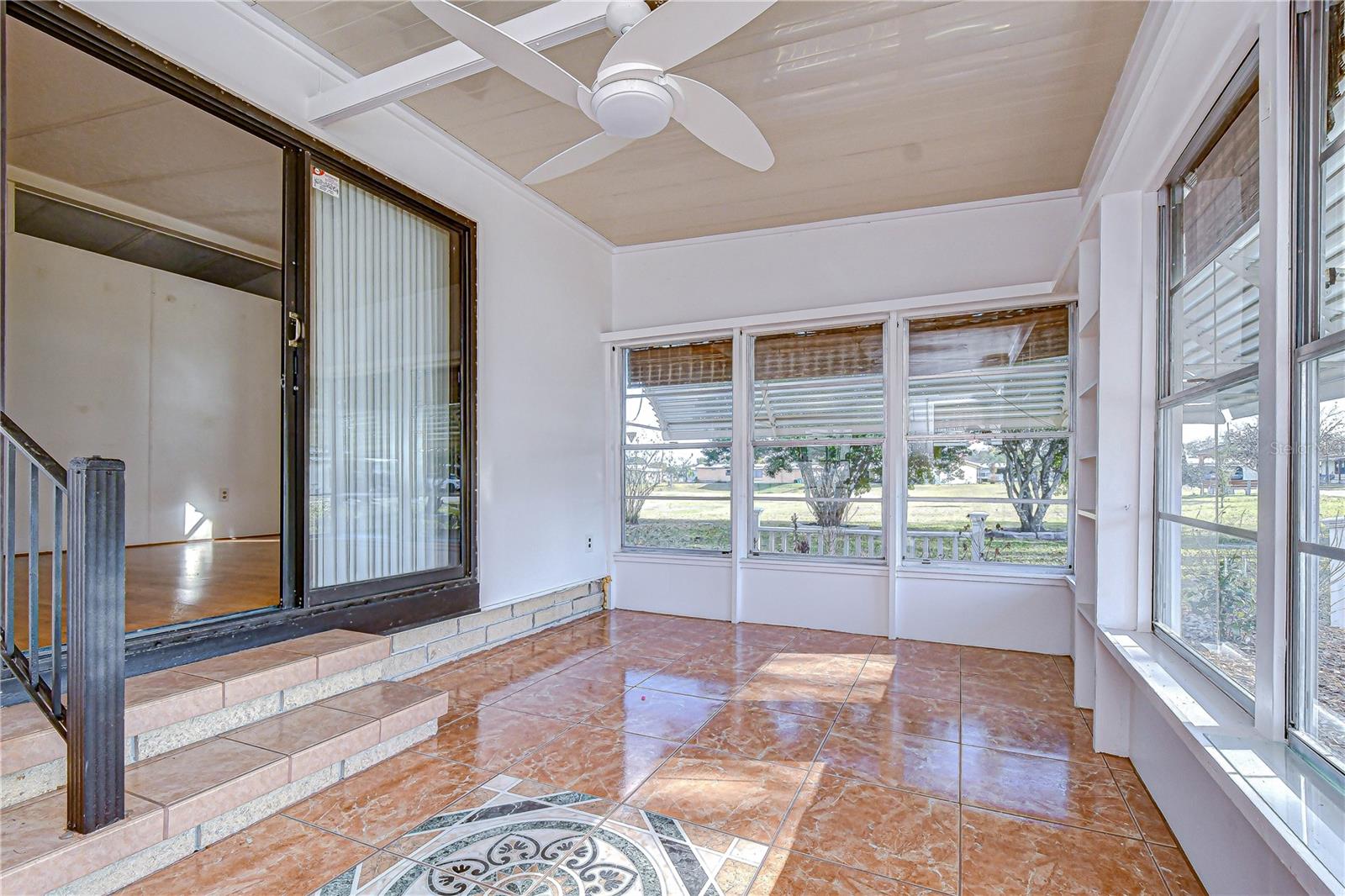 Image 26 of 66 For 5438 Antigua Drive