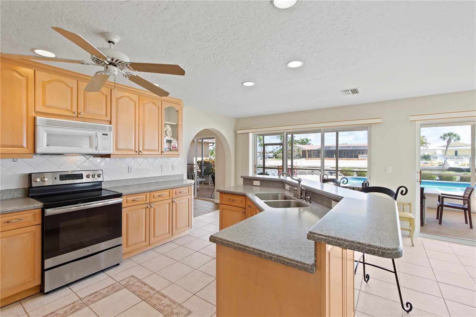 Image 15 of 69 For 4964 South Shore Drive