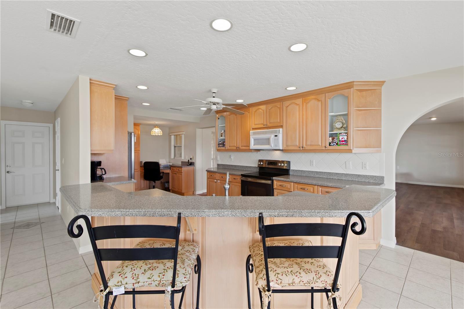 Image 16 of 69 For 4964 South Shore Drive