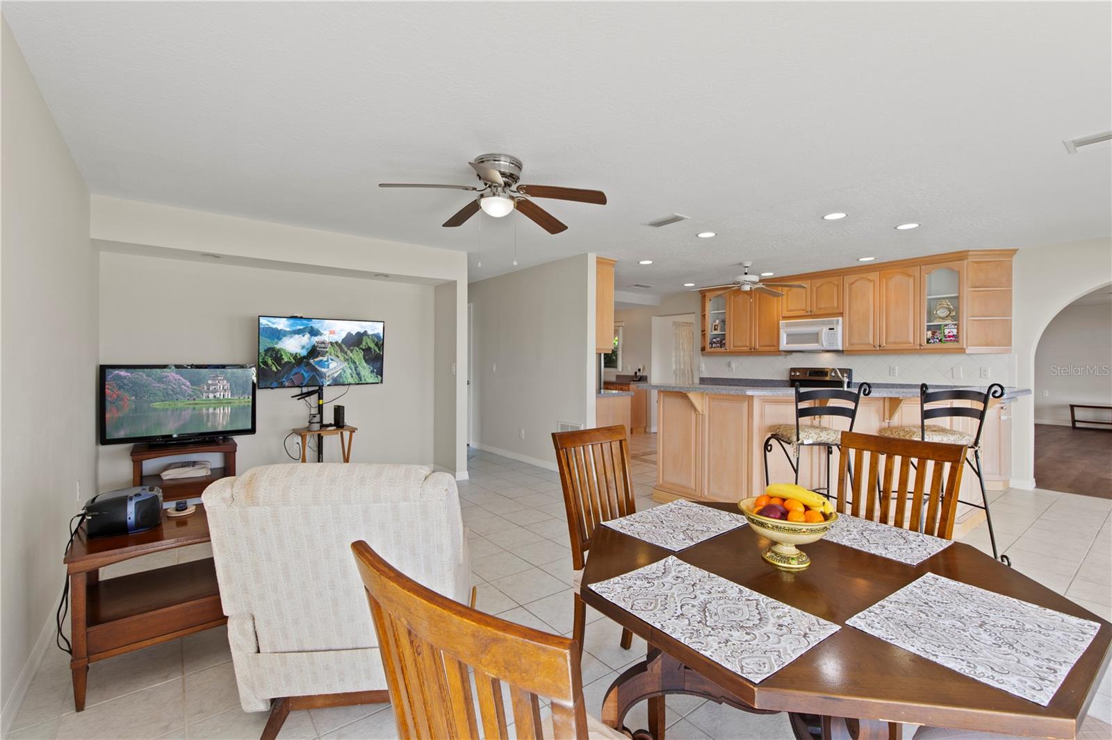 Image 20 of 69 For 4964 South Shore Drive