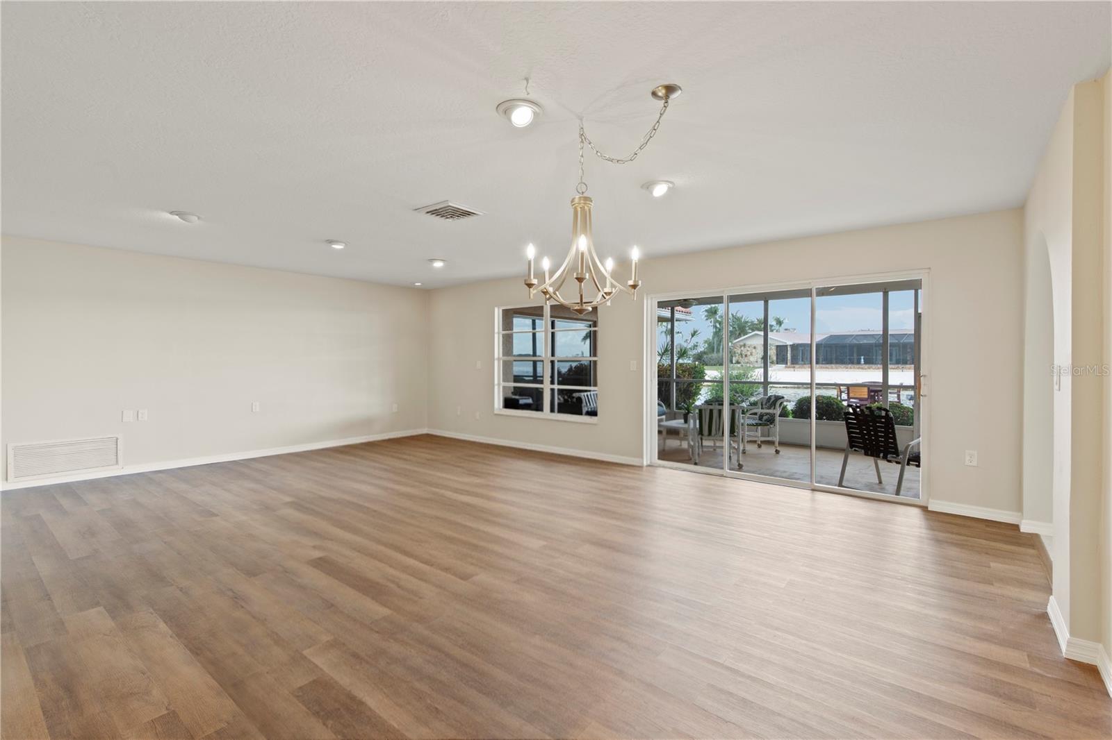 Image 27 of 69 For 4964 South Shore Drive