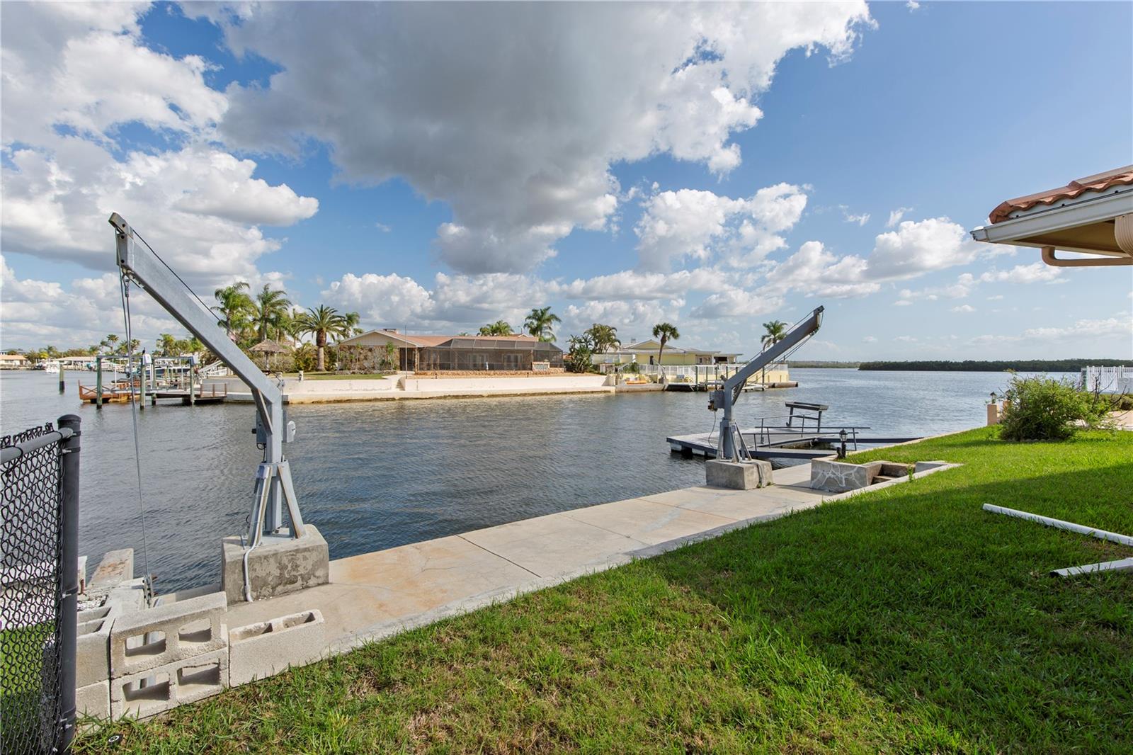 Image 51 of 69 For 4964 South Shore Drive