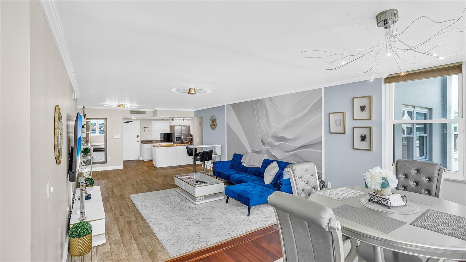 Image 12 of 23 For 5130 Brittany Drive S 507