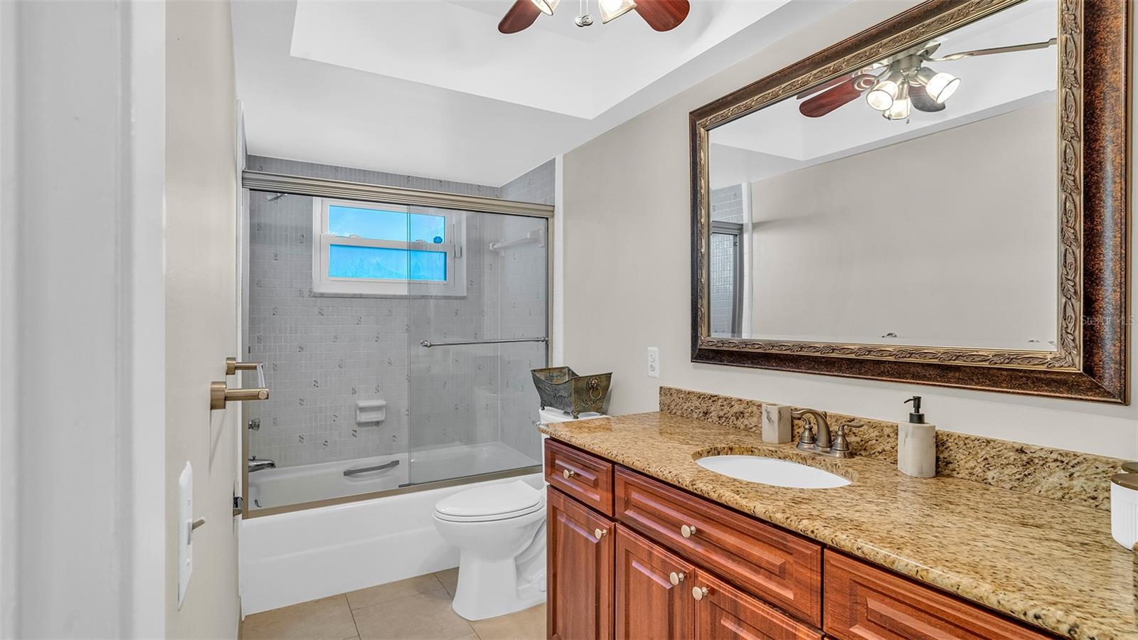 Image 13 of 23 For 5130 Brittany Drive S 507