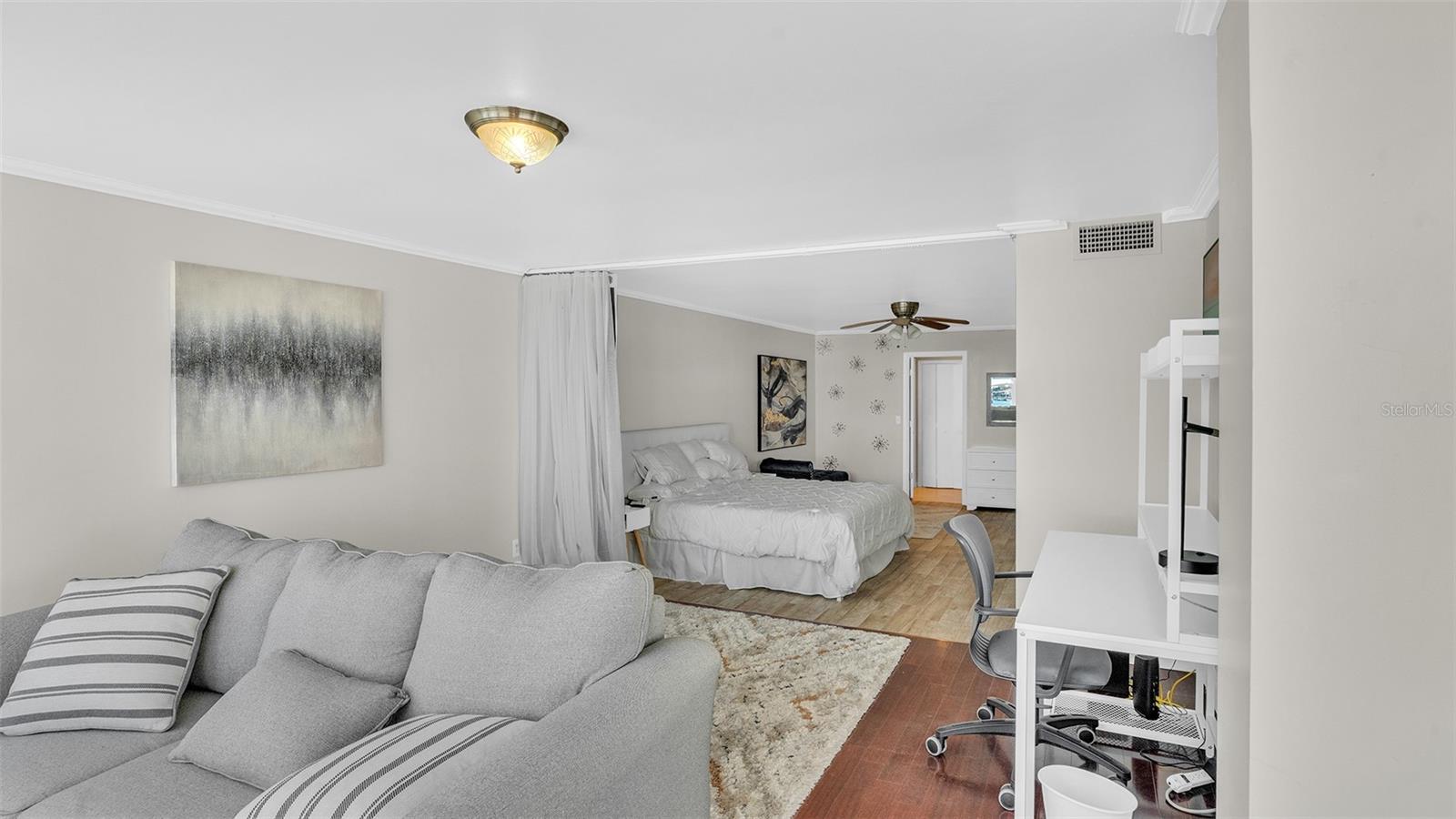 Image 8 of 23 For 5130 Brittany Drive S 507