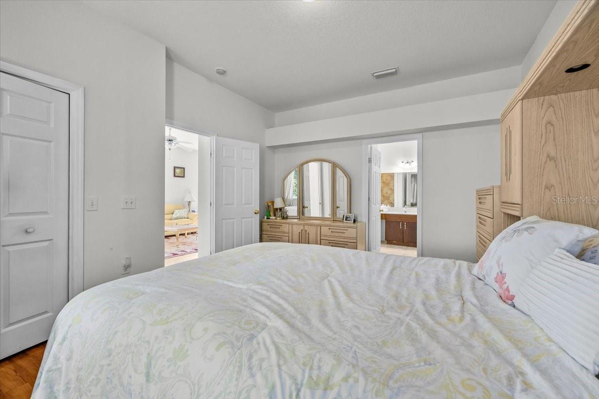 Image 19 of 34 For 30115 Emmetts Court