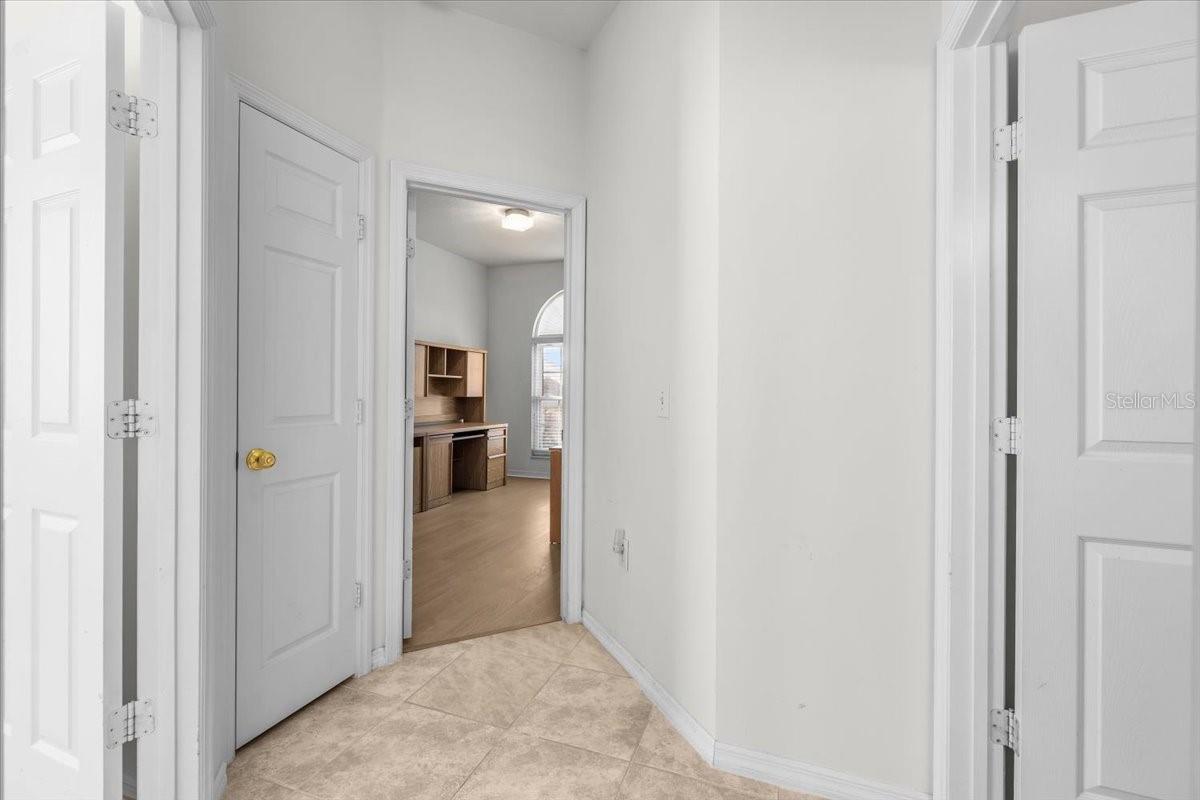 Image 21 of 34 For 30115 Emmetts Court