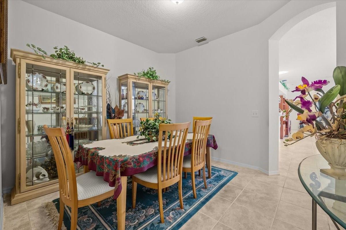 Image 26 of 34 For 30115 Emmetts Court