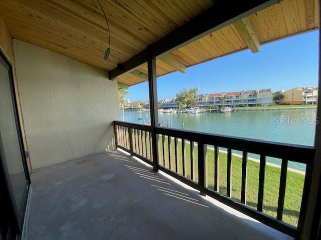 Image 20 of 31 For 534 Plaza Seville Court 64