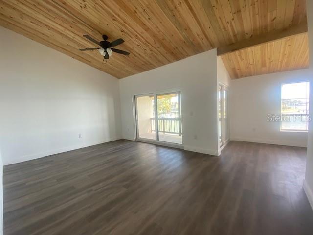 Image 25 of 31 For 534 Plaza Seville Court 64