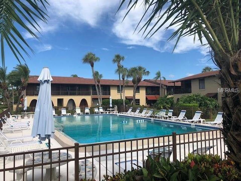 Image 27 of 31 For 534 Plaza Seville Court 64