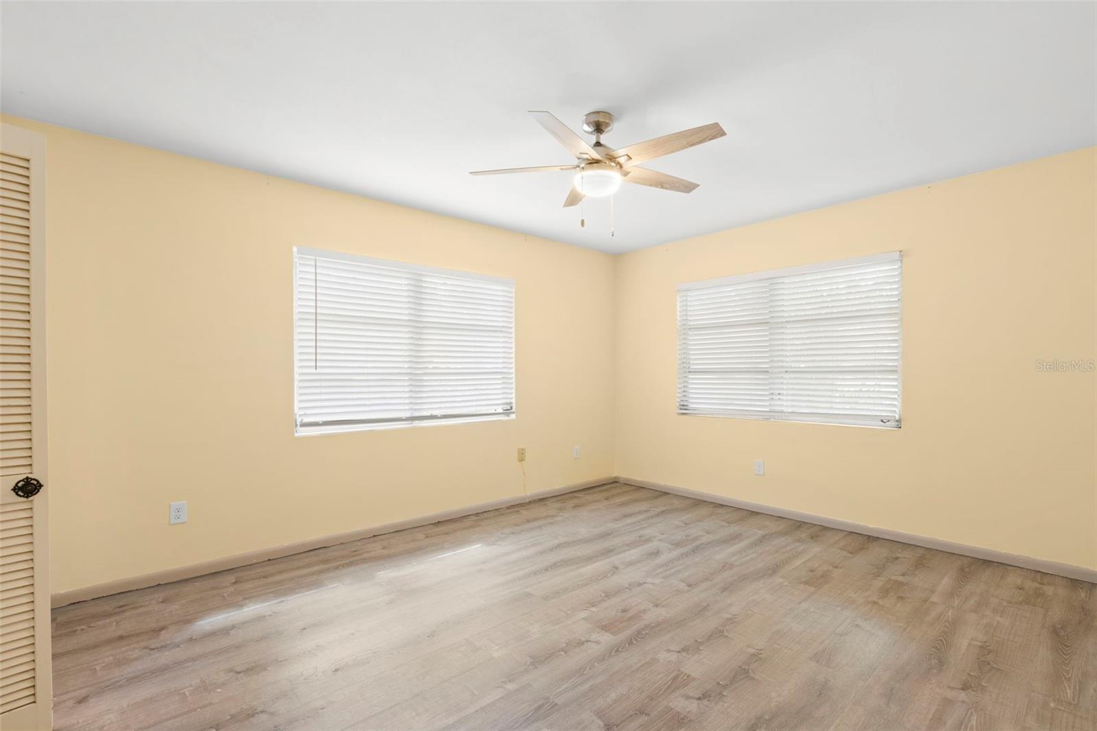 Image 15 of 25 For 809 Duncan Avenue