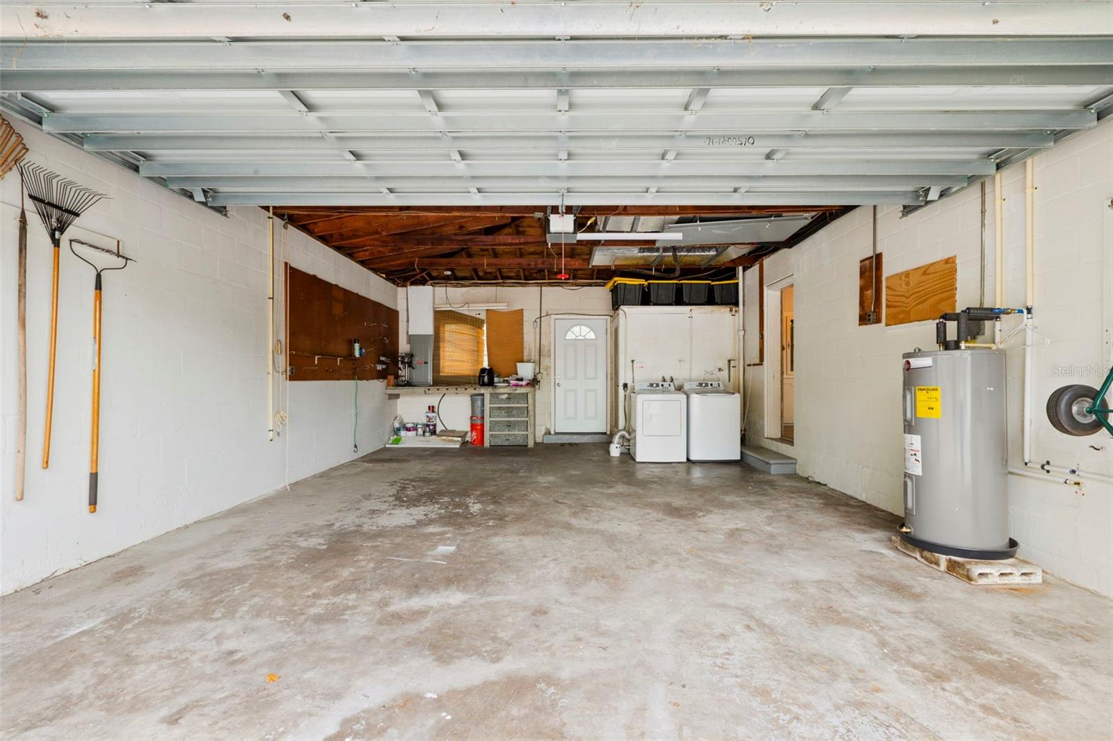 Image 22 of 25 For 809 Duncan Avenue