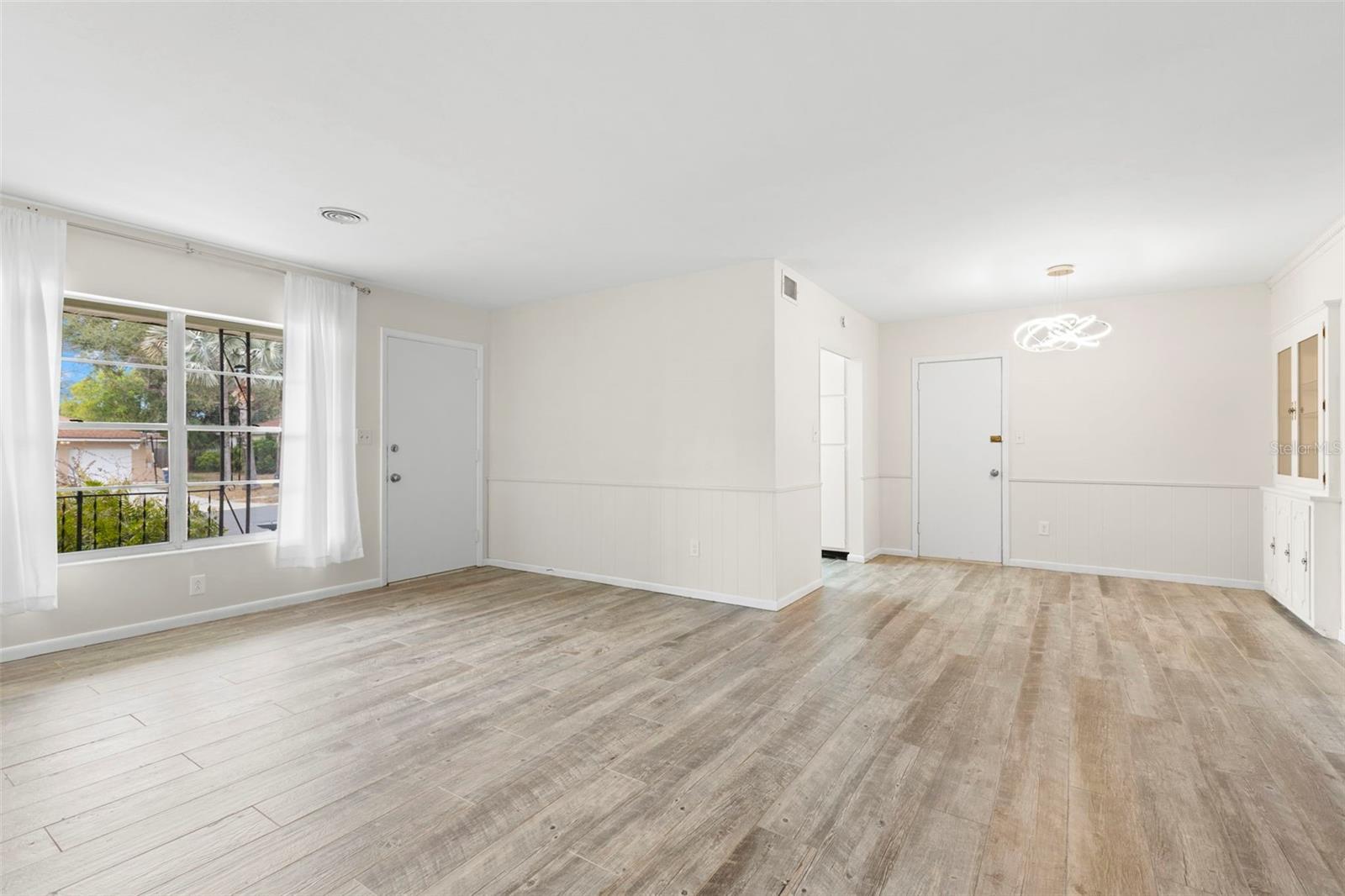 Image 7 of 25 For 809 Duncan Avenue