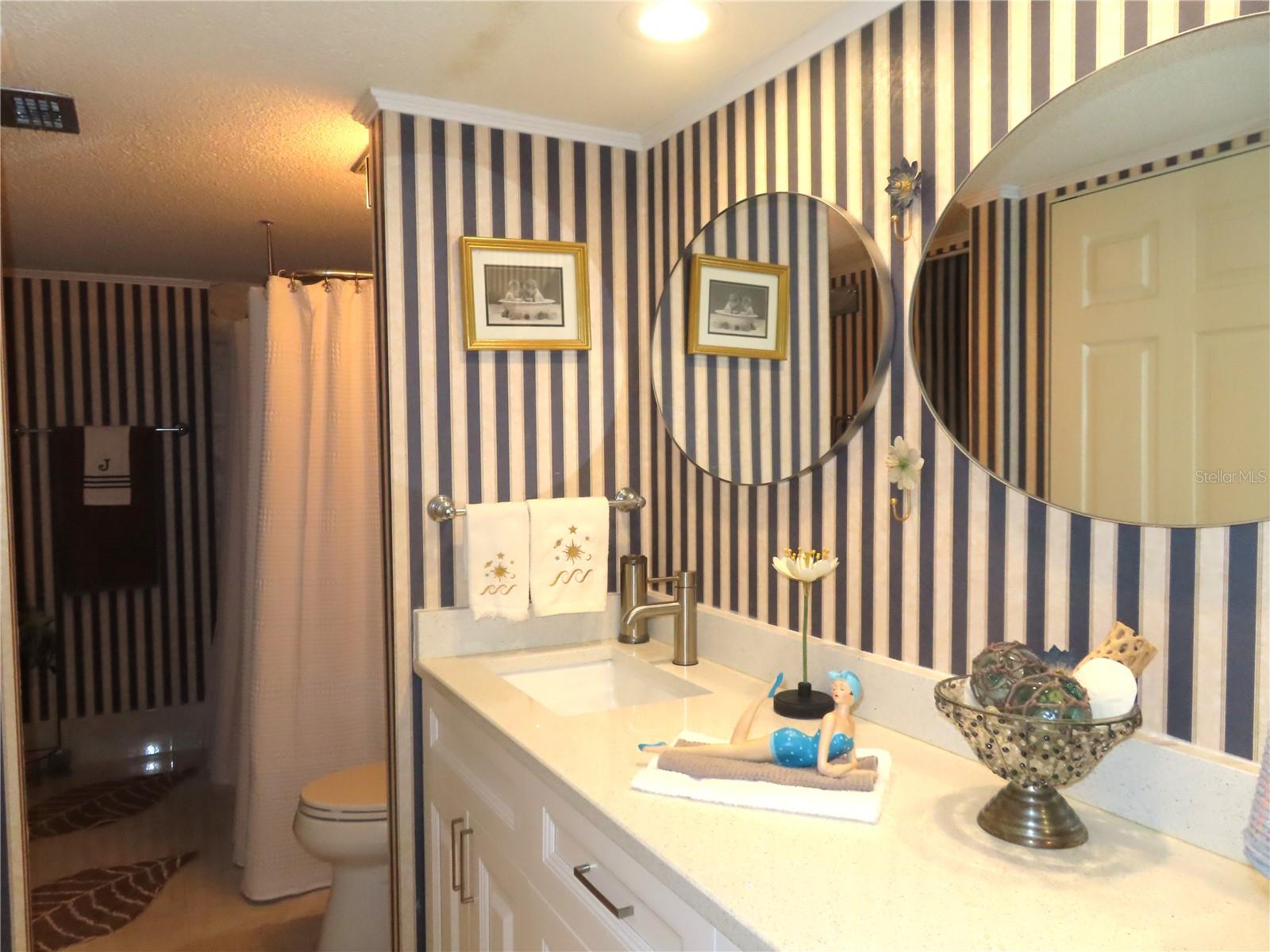 Image 11 of 18 For 225 Country Club Drive C225