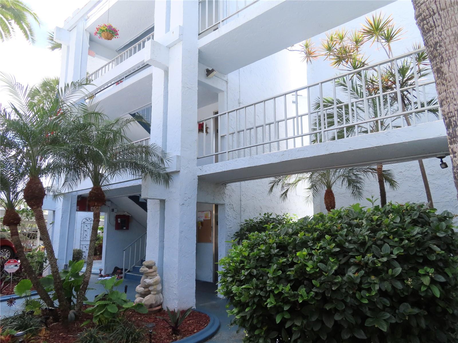 Image 2 of 18 For 225 Country Club Drive C225